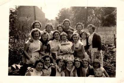 1954